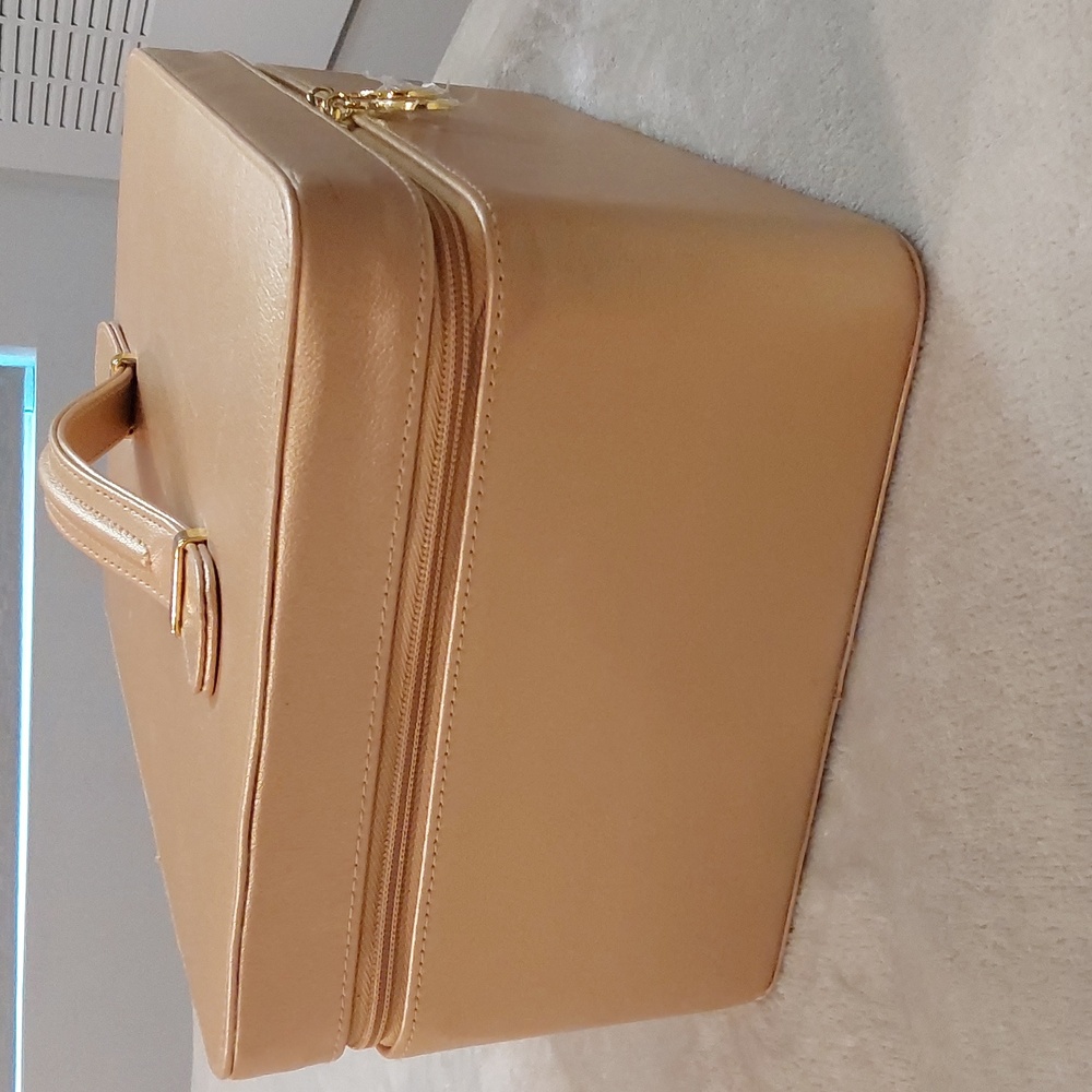 Vintage Gold Estee Lauder Makeup Storage Box Travel Box Red Interior - Picture 7 of 16